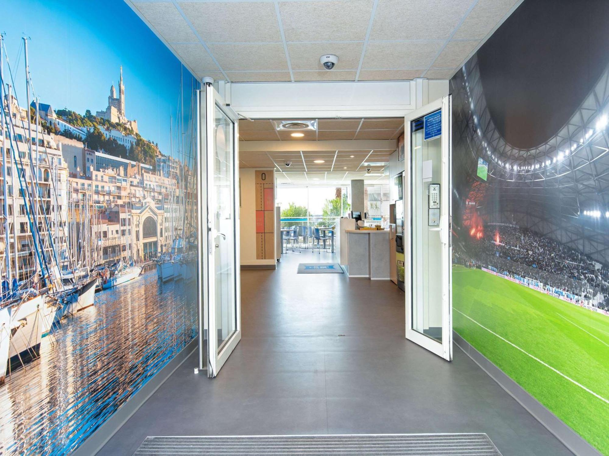 Ibis Budget Marseille L'Estaque Экстерьер фото